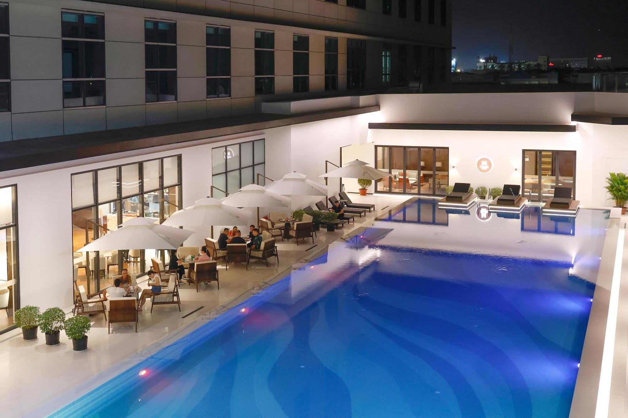 Vm Hotel Phnom Penh Dış mekan fotoğraf